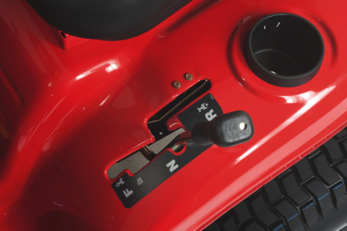 MTD 92 Tondeuse autoportée à ramassage intégré – Image 4