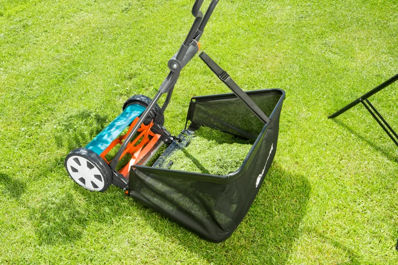Gardena Tondeuse hélicoïdale Classic 330 – Image 2